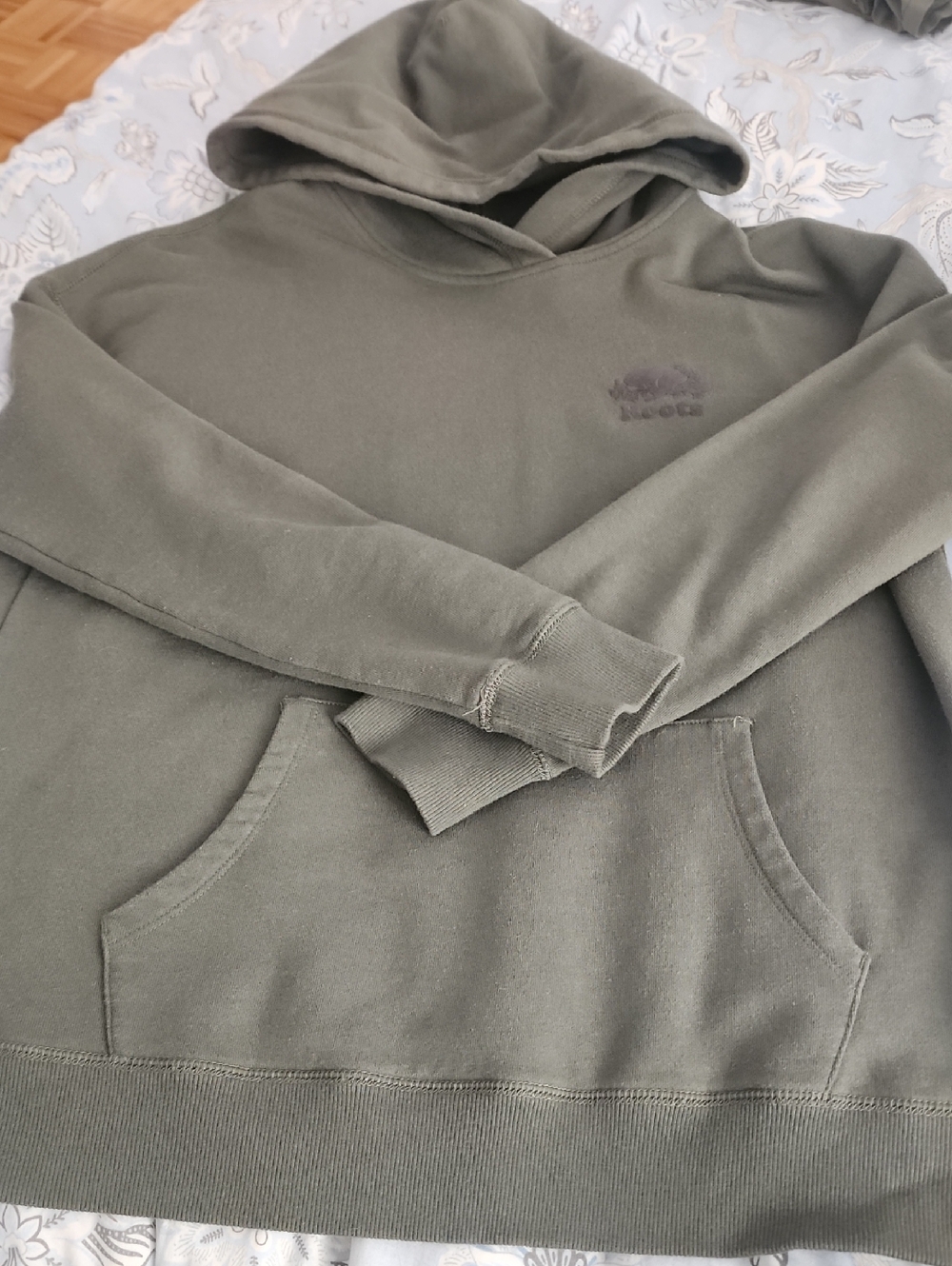 ROOTS Hoodie